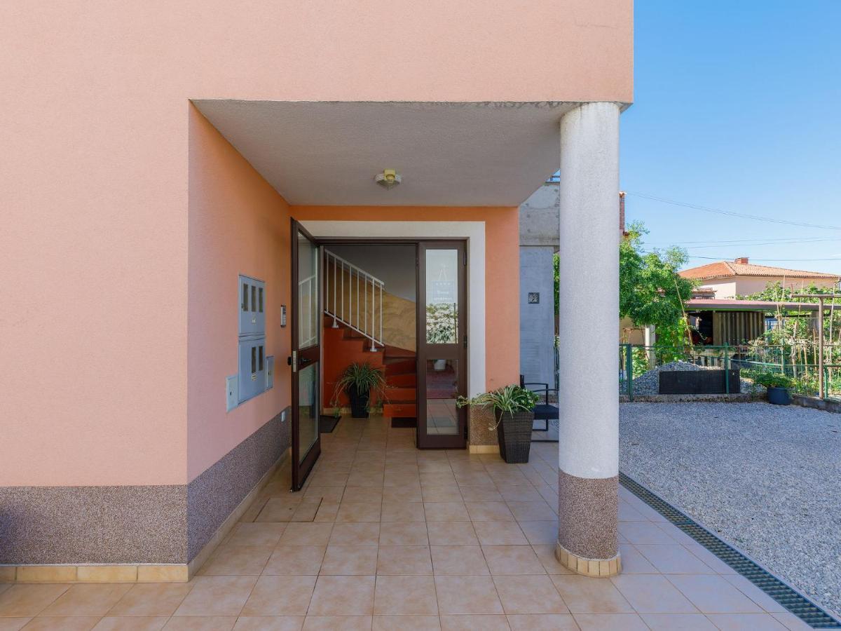 אומאג Apartment Bruno-2 By Interhome מראה חיצוני תמונה
