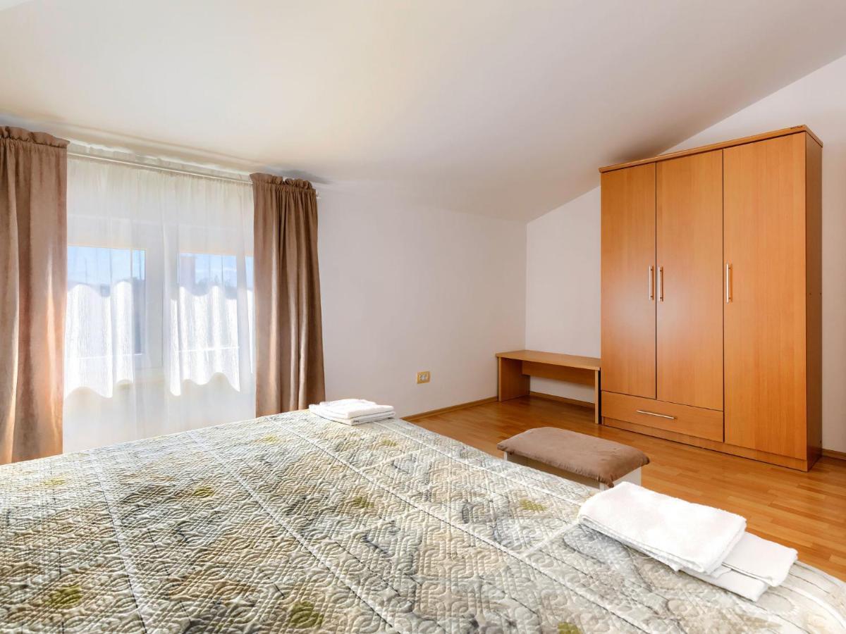 אומאג Apartment Bruno-2 By Interhome מראה חיצוני תמונה