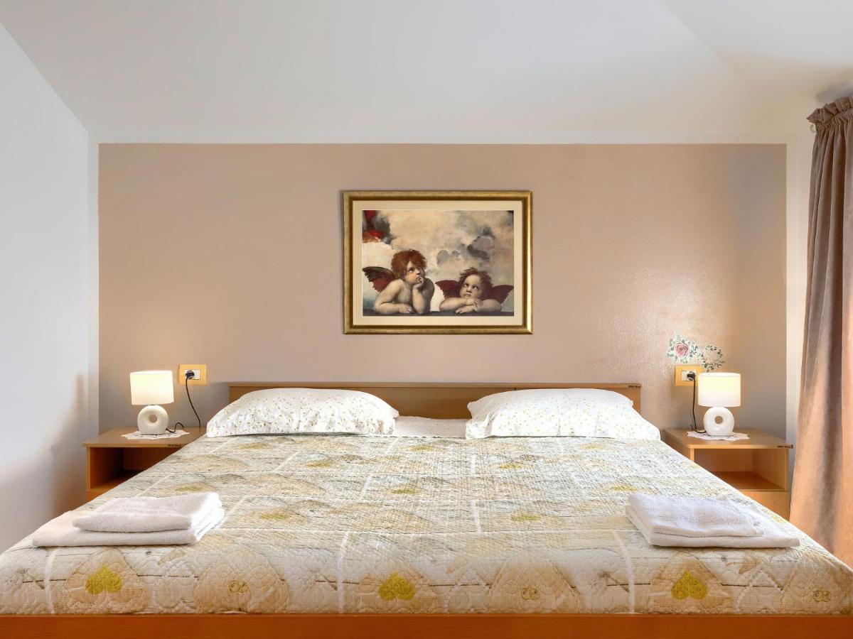 אומאג Apartment Bruno-2 By Interhome מראה חיצוני תמונה